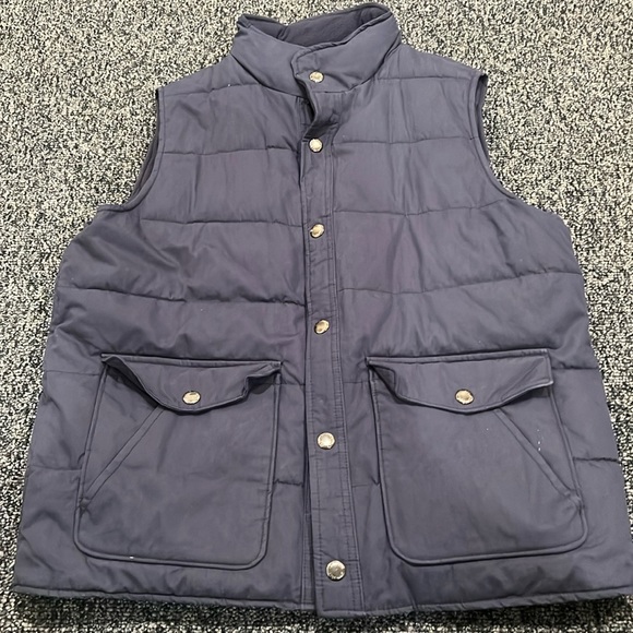 Men’s navy blue vest. Four pockets. Fleece lining. - Picture 1 of 5